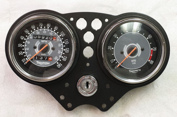 d9-bracket-test-fit-gauges