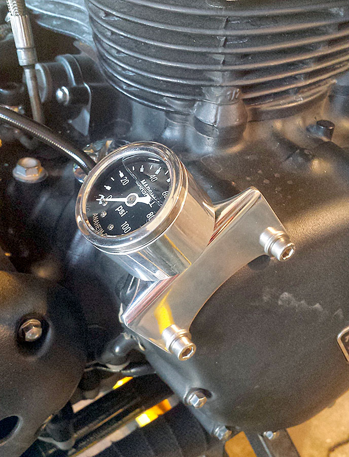 mounted-gauge-and-bracket